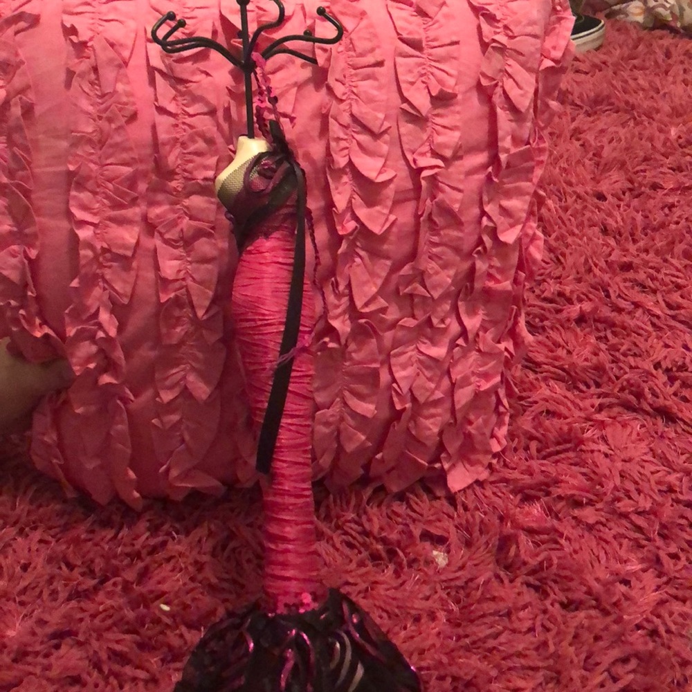 Necklace and bracelet holder